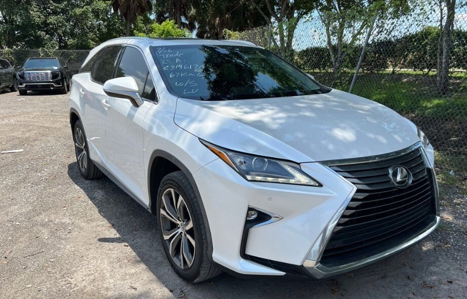 2018 Lexus RX 350L Luxury photo 2