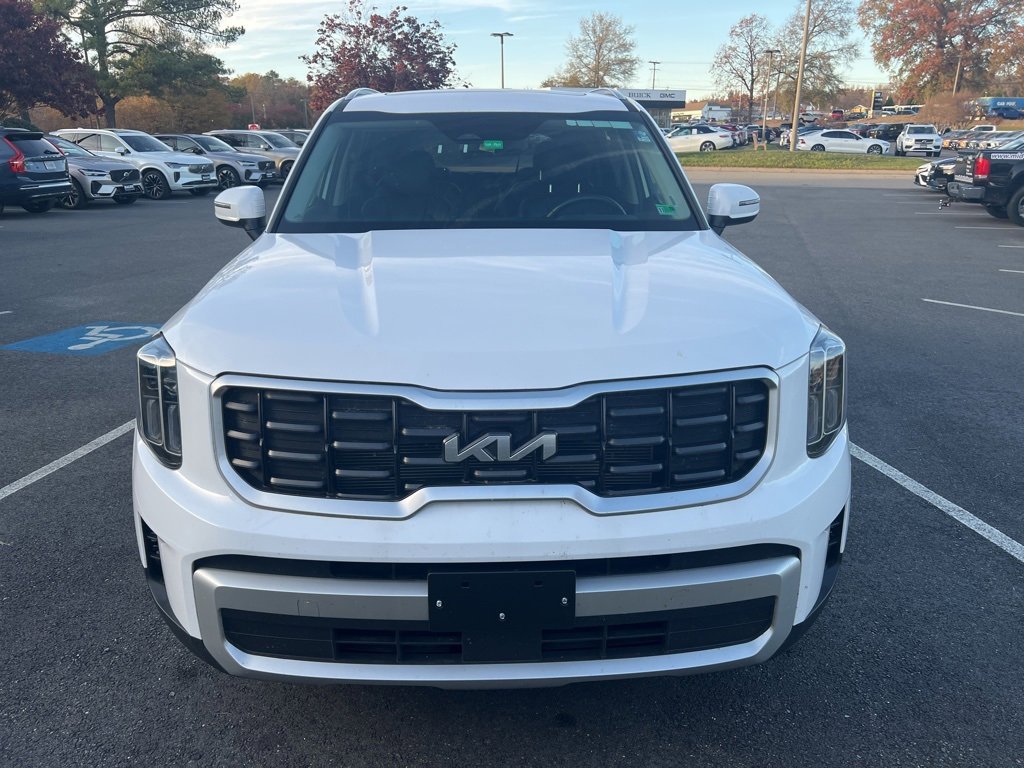 2025 Kia Telluride S photo 2