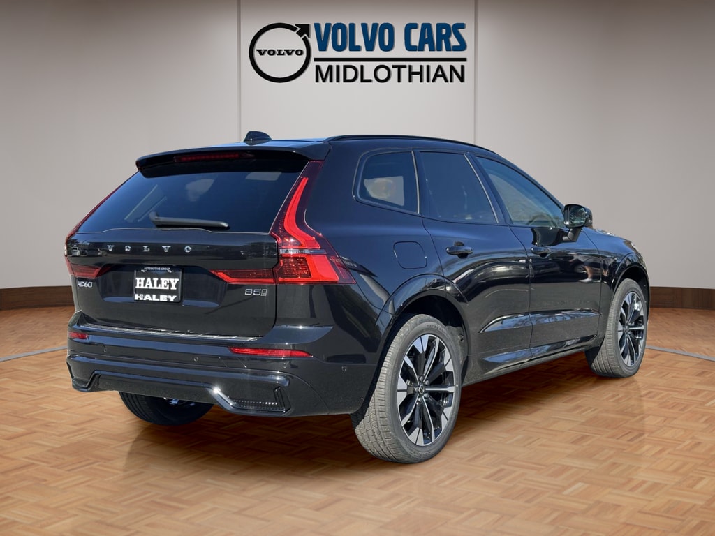 2026 Volvo XC60 Plus - Photo 20