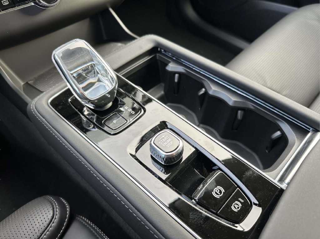 2026 Volvo XC90 Ultra - Photo 6