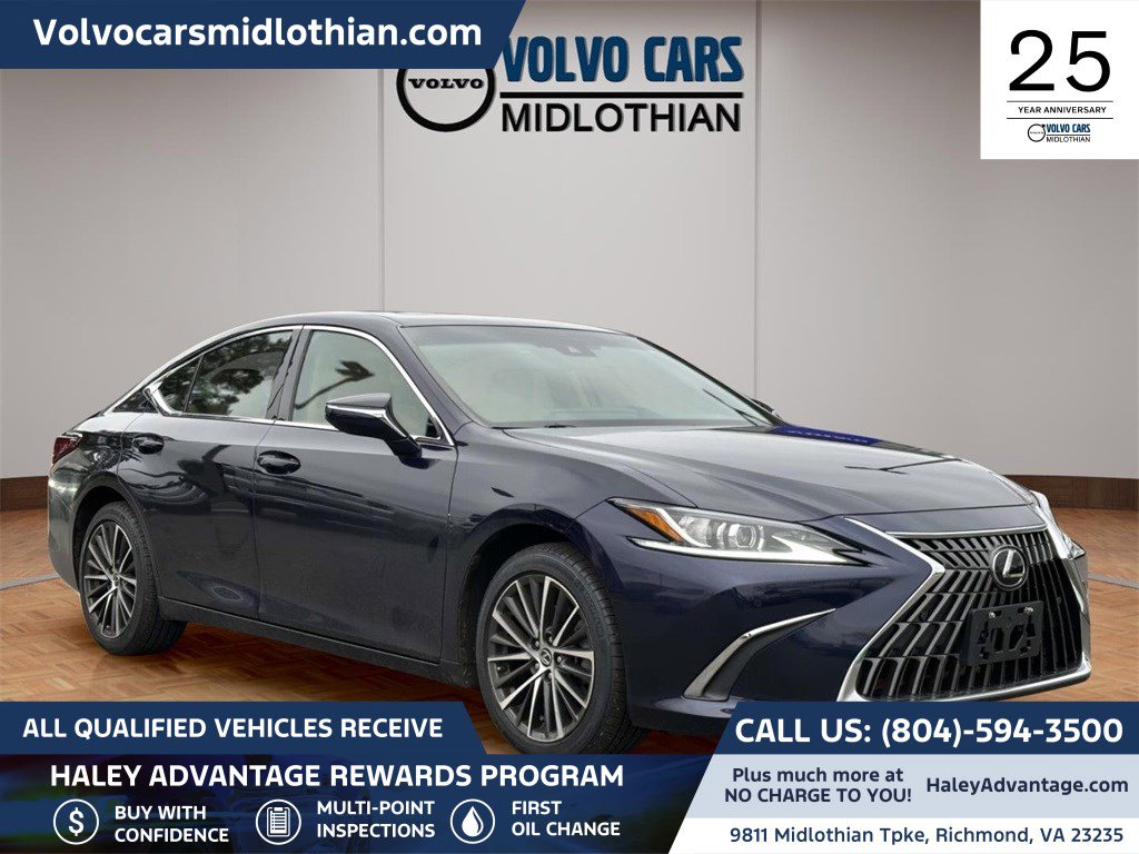 2022 Lexus ES 250's photo