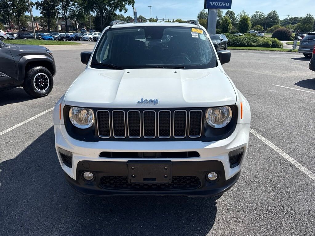 Used 2022 Jeep Renegade Latitude SUV