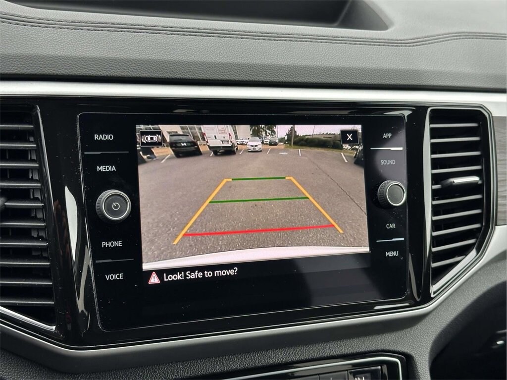 Used 2023 Volkswagen Atlas 2.0T SE w/Technology SUV