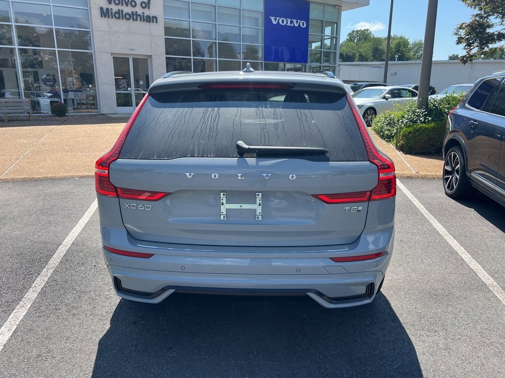 2025 Volvo XC60 Hybrid T8 Plus photo 3