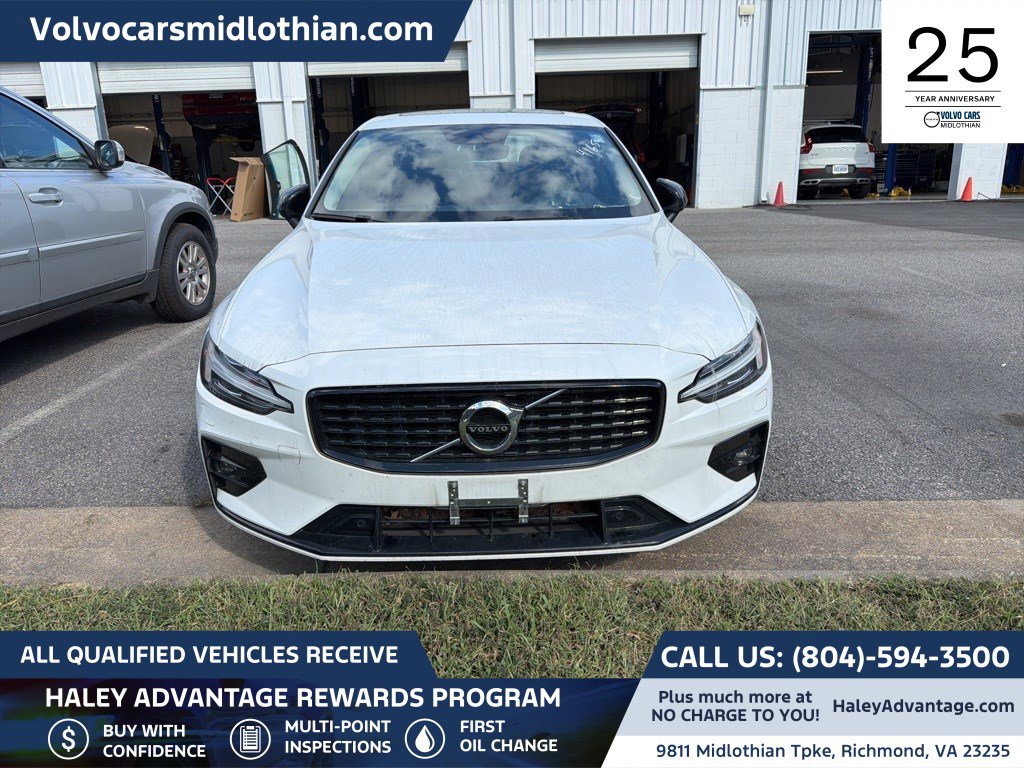 2022 Volvo S60