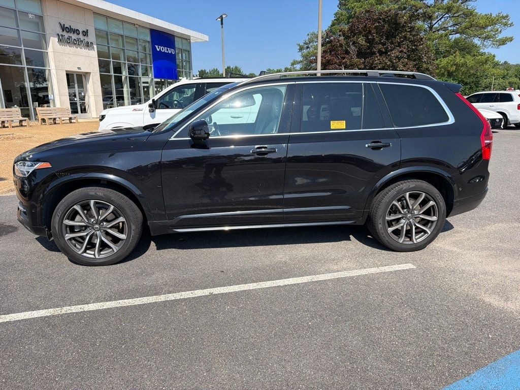 Used 2018 Volvo XC90 T6 Momentum SUV