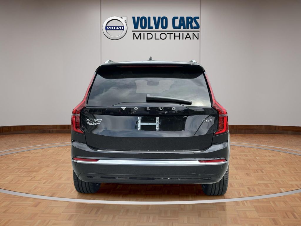 2026 Volvo XC90 Plus - Photo 21