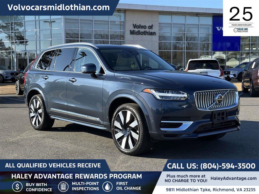 2024 Volvo XC90 Plus's photo