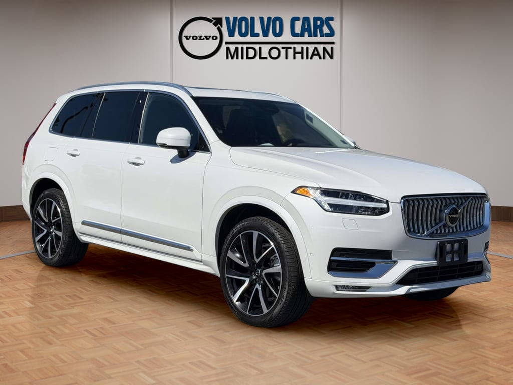 2024 Volvo XC90 B6 Plus 7-Seater Bright theme 4WD's photo