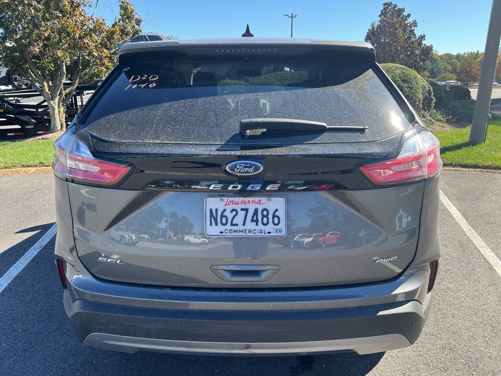 2024 Ford Edge SEL photo 4