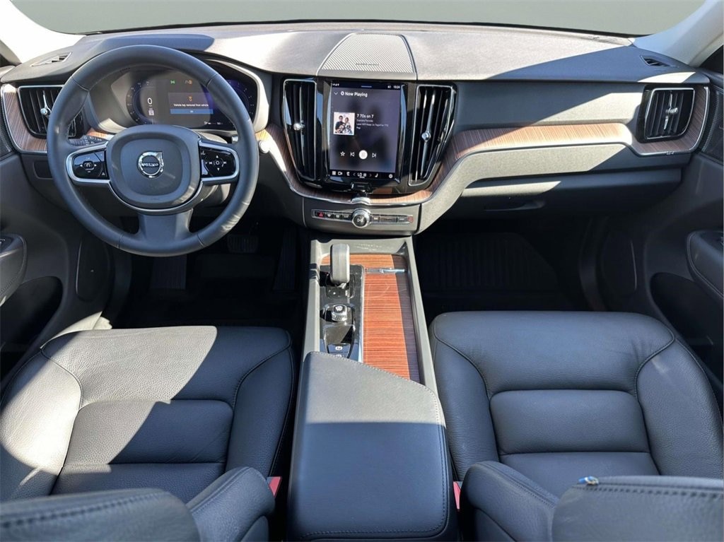 Used 2023 Volvo XC60 B5 Plus Dark Theme SUV