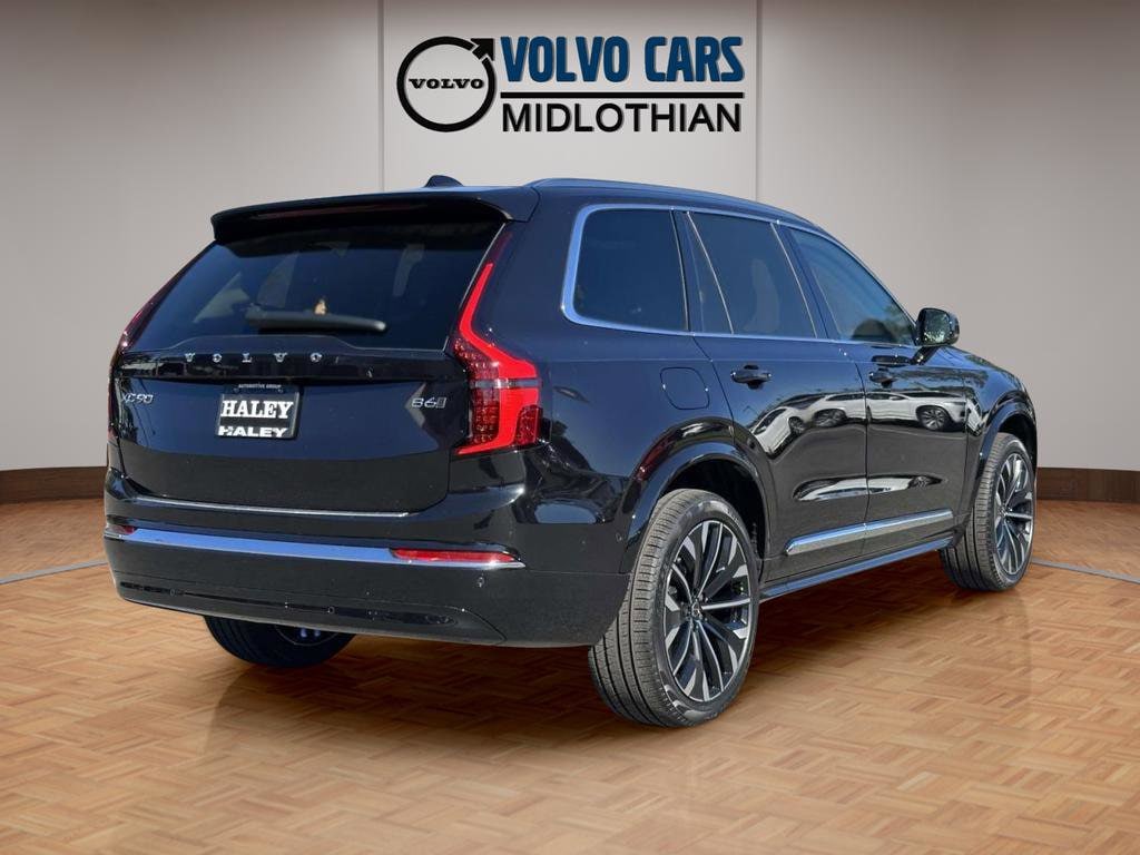 2026 Volvo XC90 Plus - Photo 20