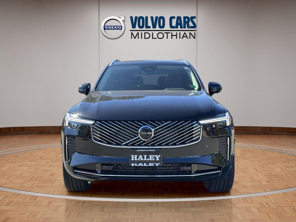 2026 Volvo XC90 Plus - Photo 25