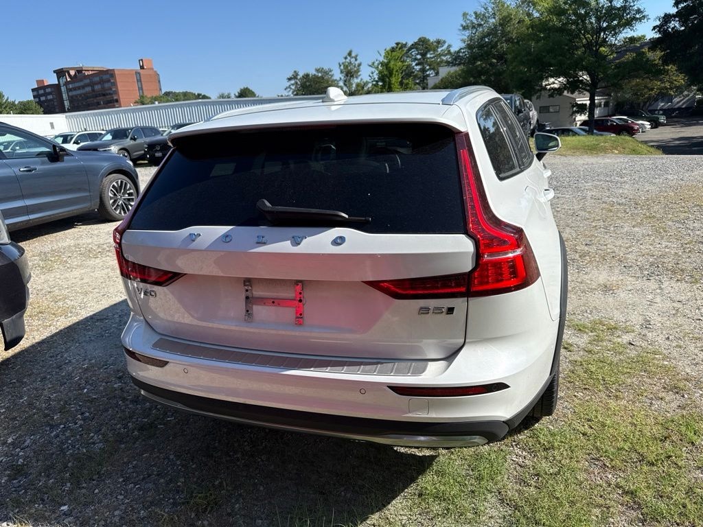 Used 2023 Volvo V60 Cross Country B5 Plus Wagon