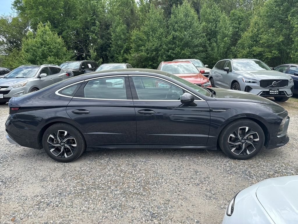 Used 2025 Hyundai Sonata SEL Sedan