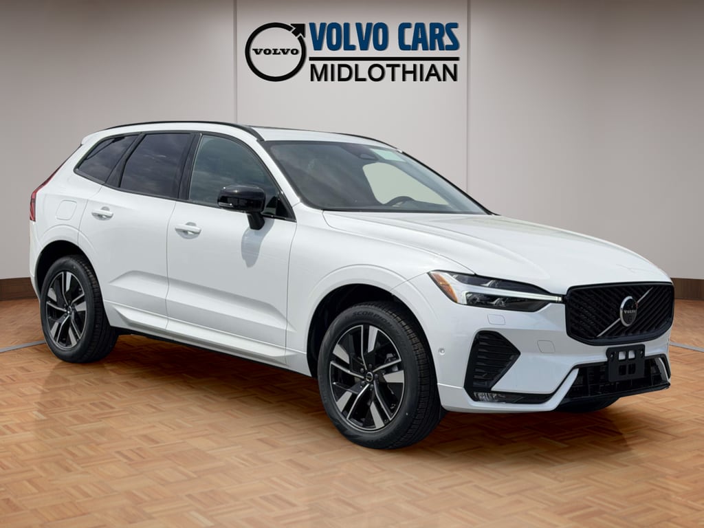2026 Volvo XC60 B5 Plus Dark AWD's photo