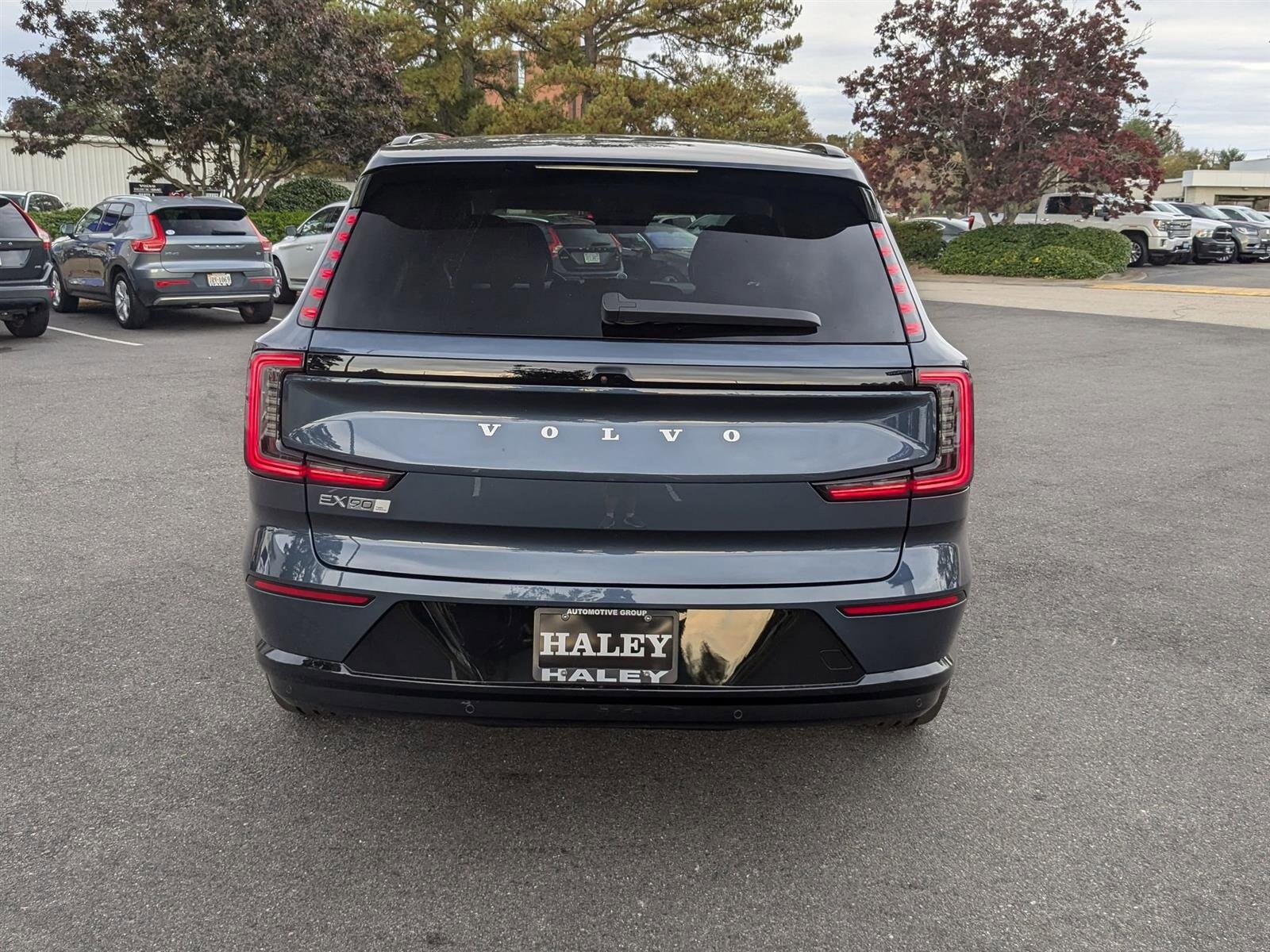 2025 Volvo EX90 Twin Motor Performance Ultra photo 4