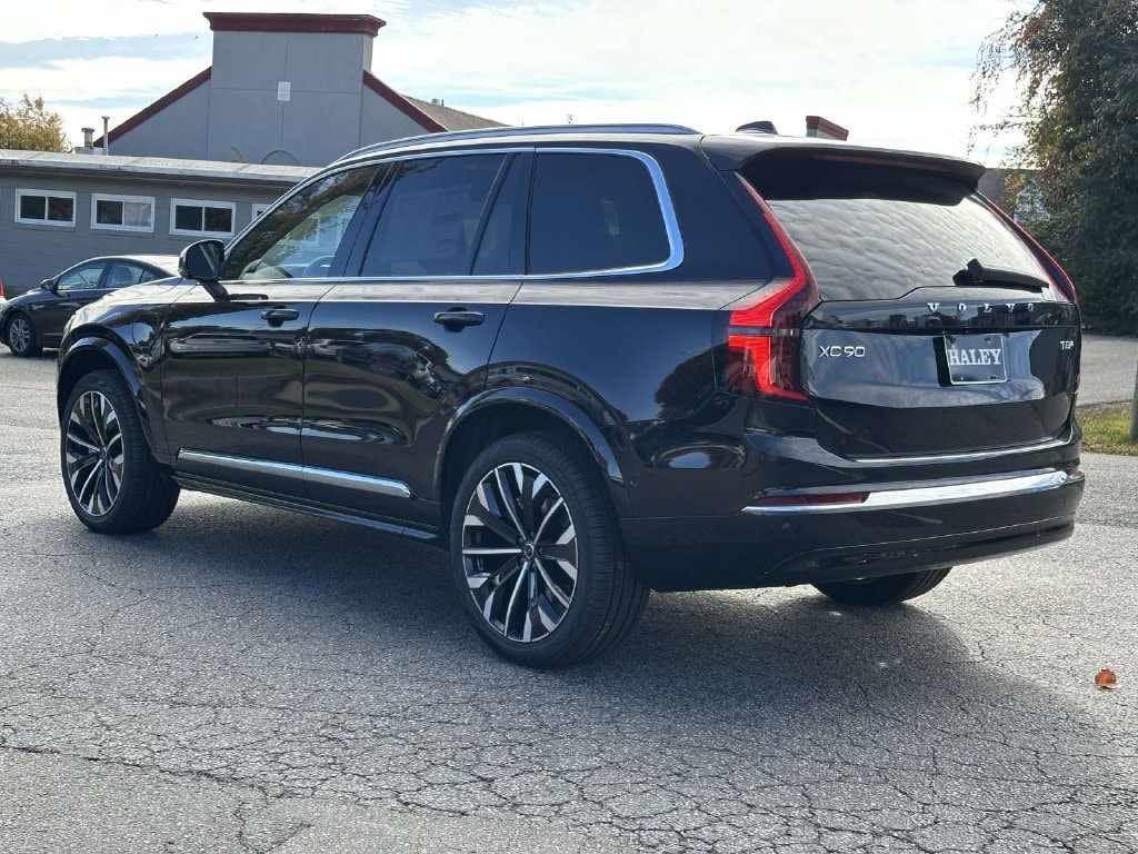 2026 Volvo XC90 Plus - Photo 21