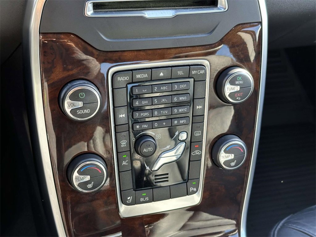 2013 Volvo S80 3.2 photo 3