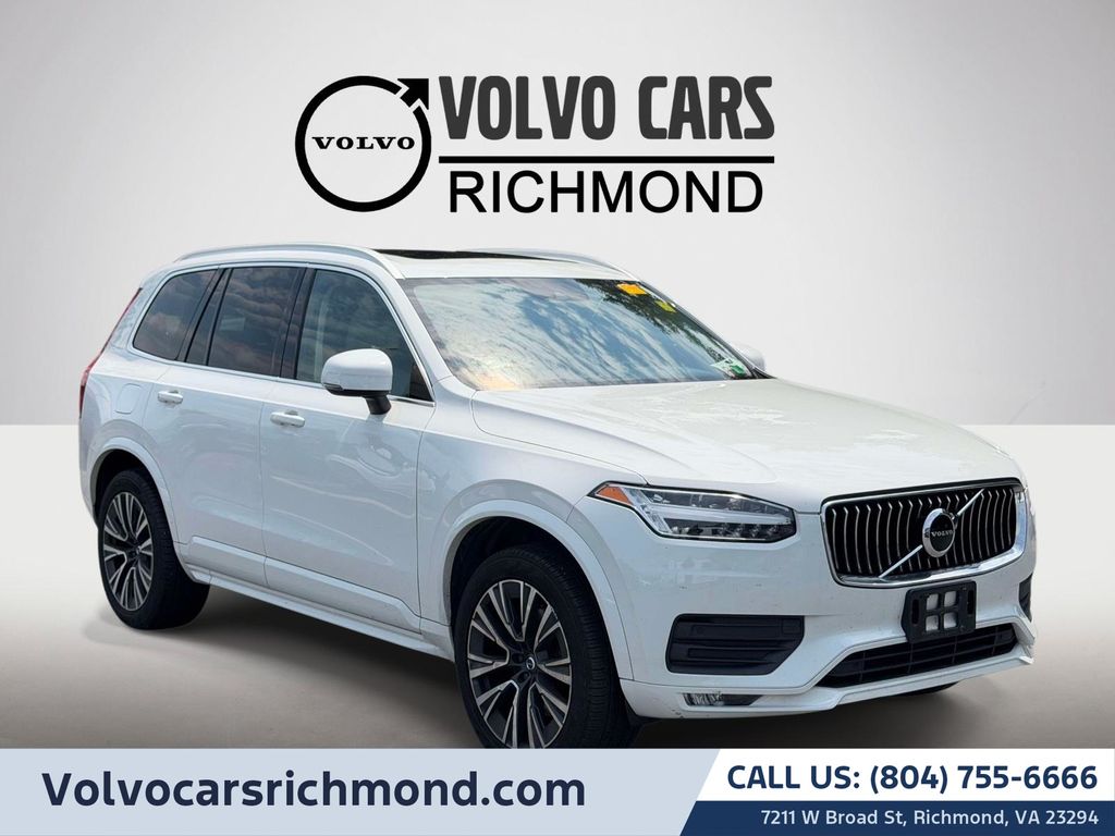 2020 Volvo XC90 T6 Momentum