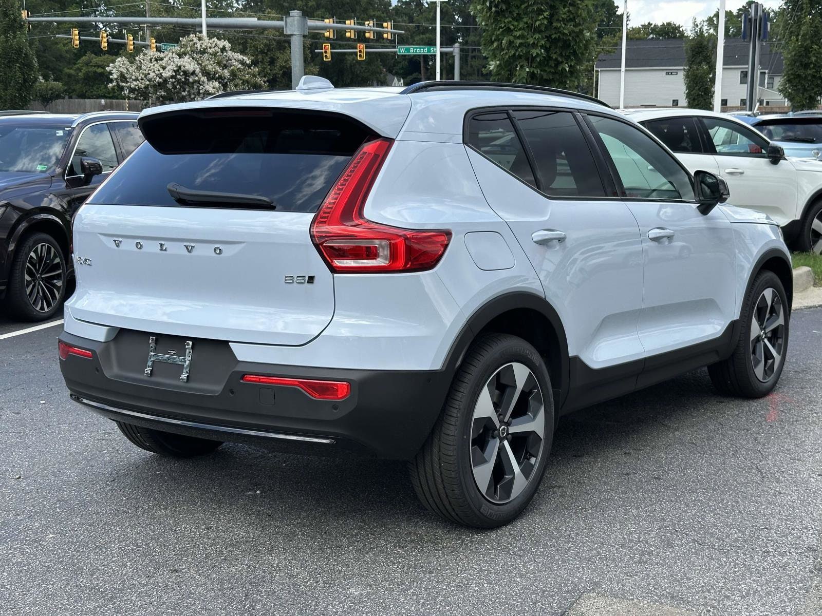 2026 Volvo XC40 Plus - Photo 19