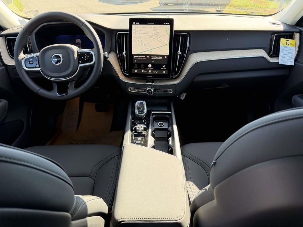 New 2026 Volvo XC60 B5 Plus SUV
