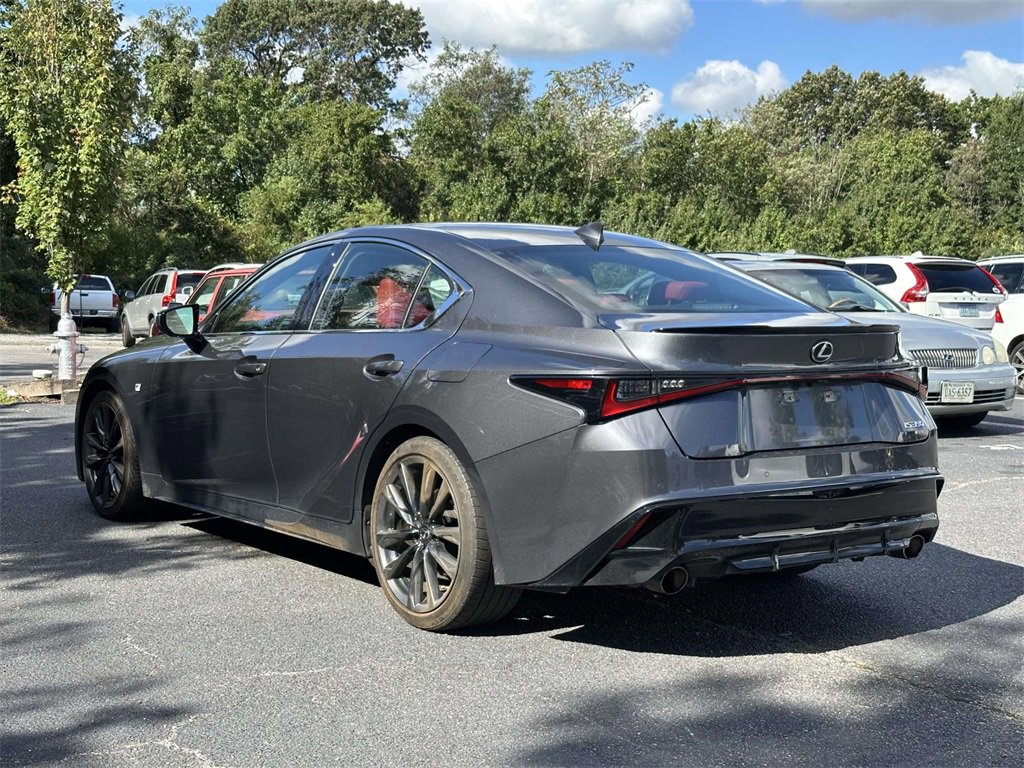 2022 Lexus IS 350 F SPORT photo 3