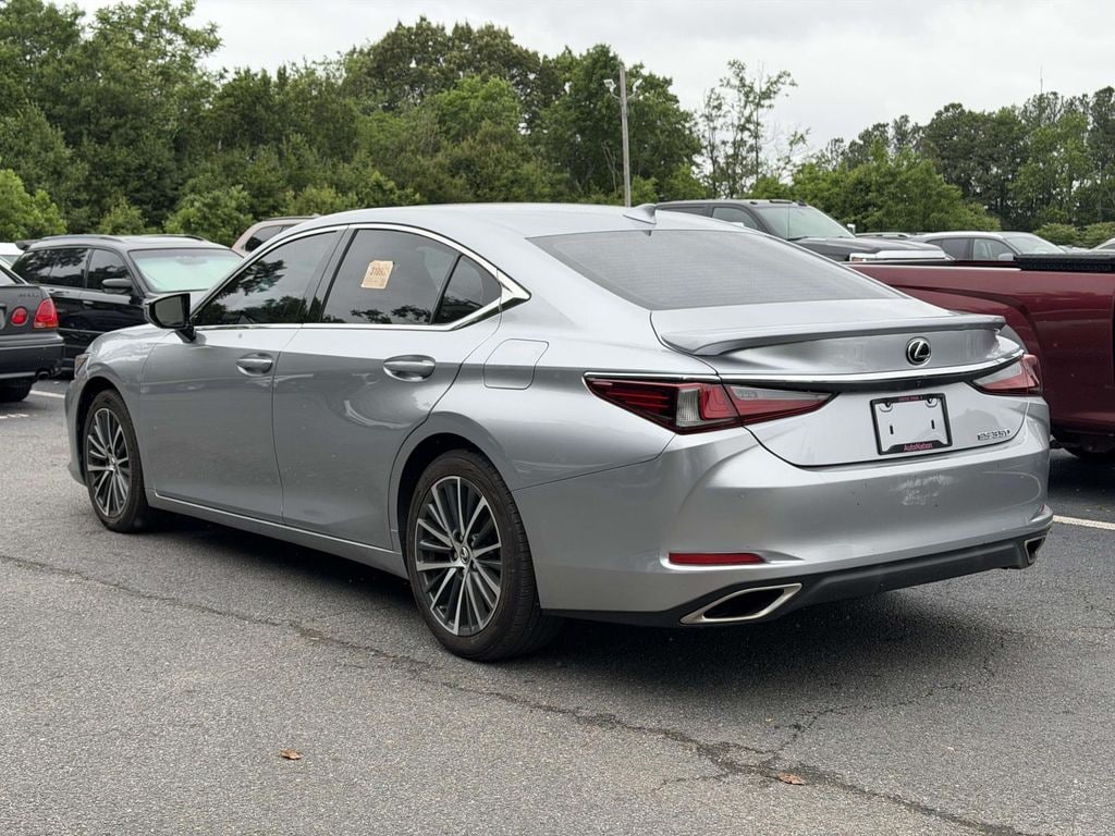 Used 2022 Lexus ES Sedan