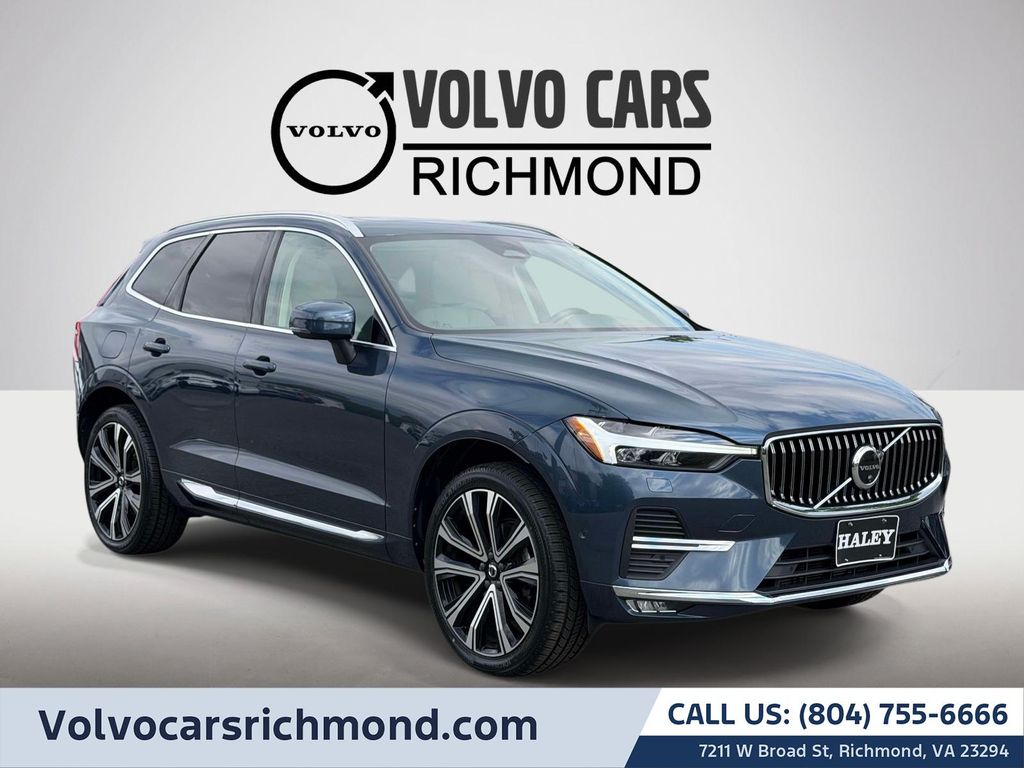 2023 Volvo XC60 B5 Ultimate Bright Theme AWD's photo