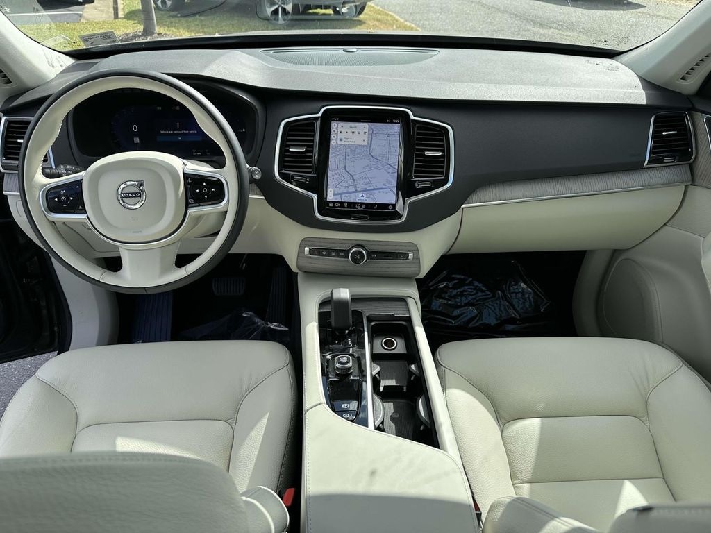 Certified 2024 Volvo XC90 Recharge Plug-In Hybrid Plus Bright Theme SUV