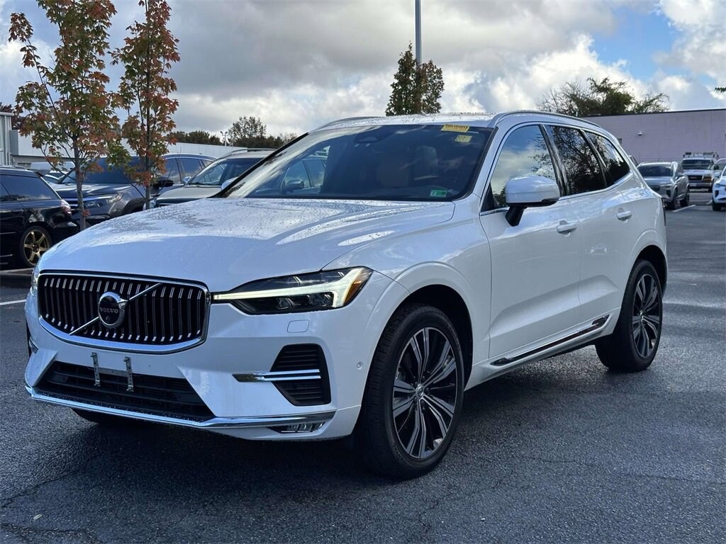 Used 2022 Volvo XC60 B5 Inscription SUV