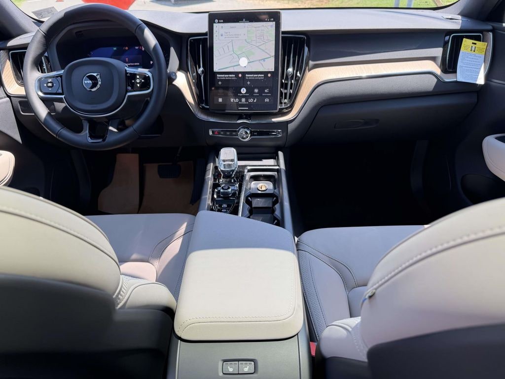 New 2026 Volvo XC60 B5 Plus SUV