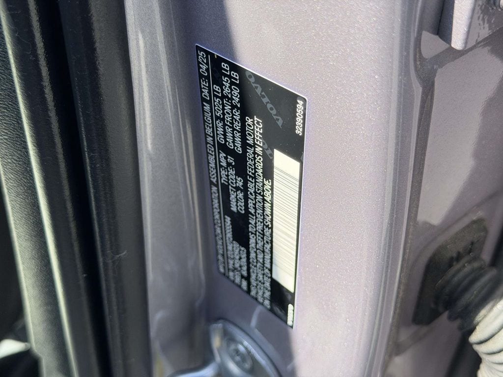 2026 Volvo XC40 Ultra - Photo 25