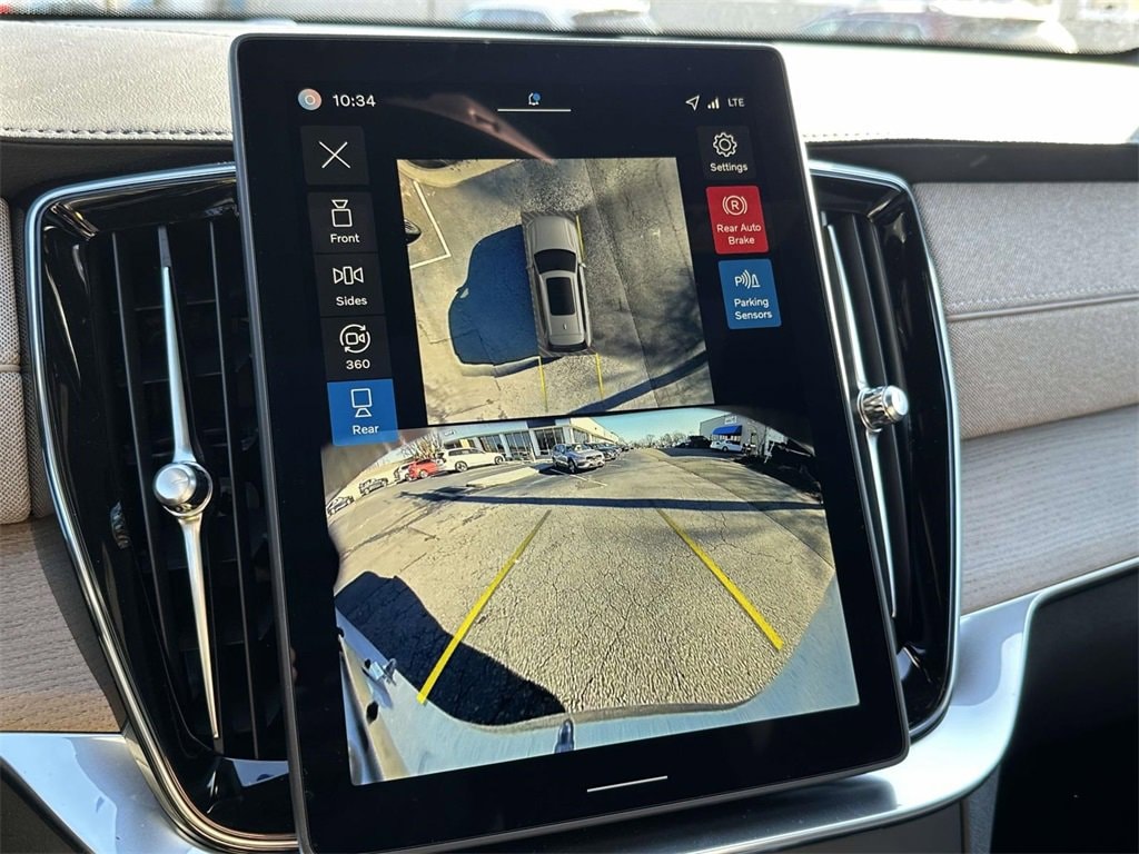 New 2026 Volvo XC90 B5 Plus 7-Seater SUV