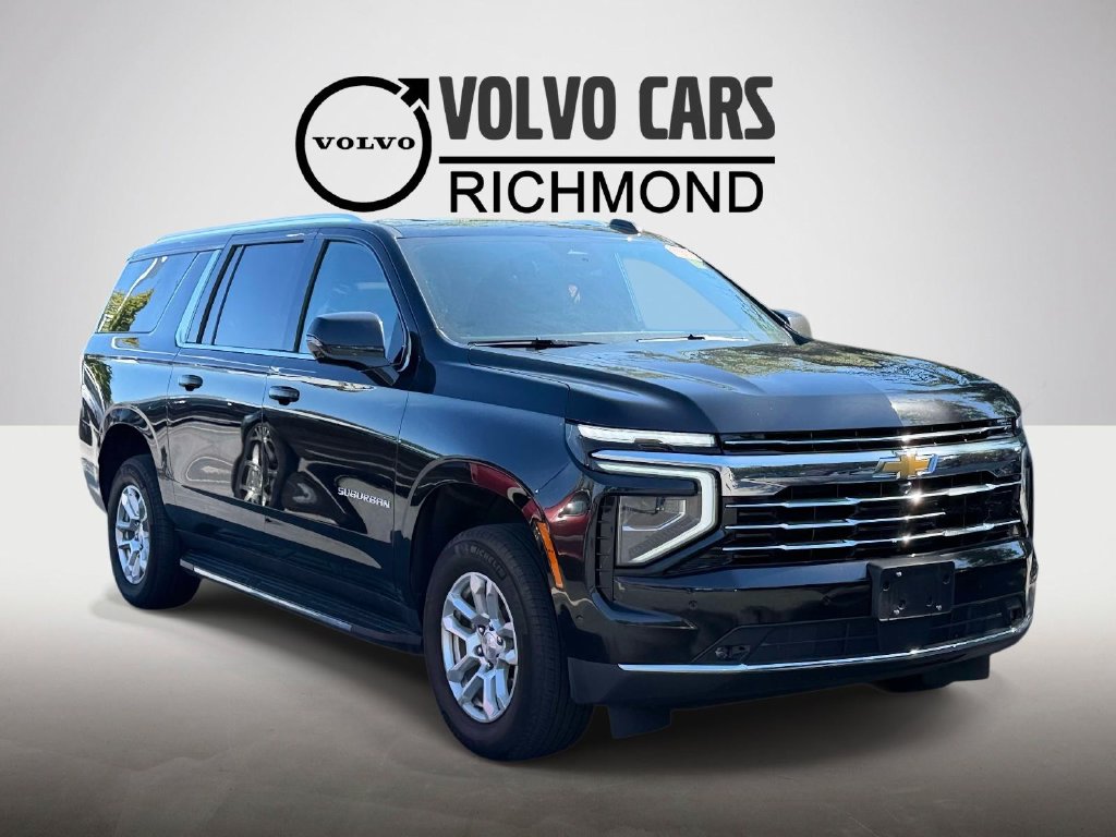 2025 Chevrolet Suburban LT
