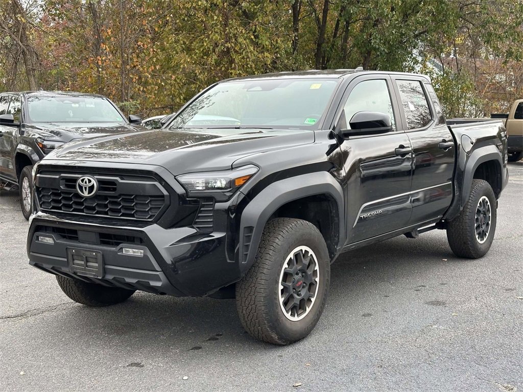 2024 Toyota Tacoma TRD Off-Road photo 4