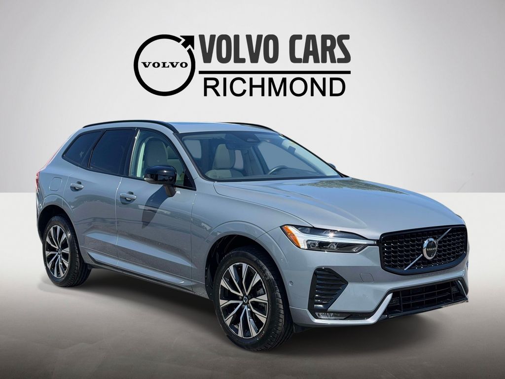 2024 Volvo XC60 B5 Plus Dark Theme AWD's photo