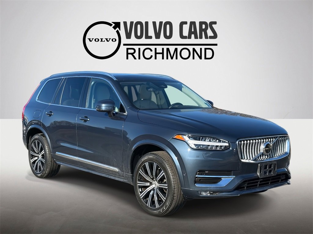 2023 Volvo XC90 Plus's photo