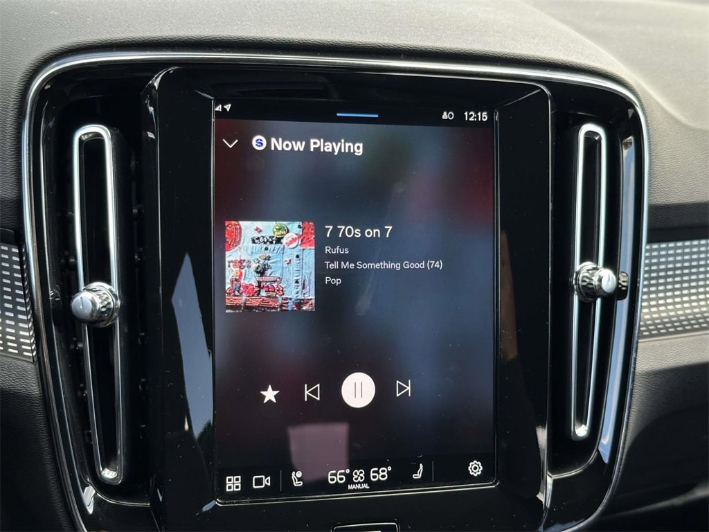 Used 2025 Volvo XC40 B5 Plus Dark Theme SUV