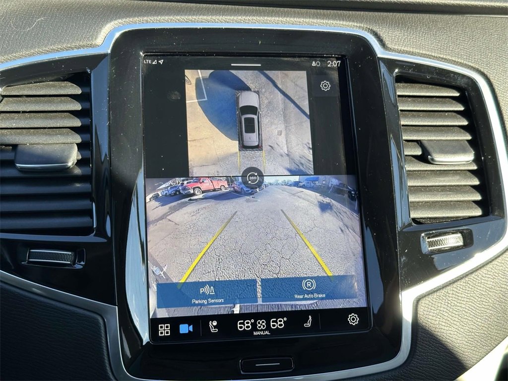 2024 Volvo XC90 Plus photo 3