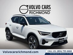 2026 Volvo XC40 B5 Plus AWD SUV