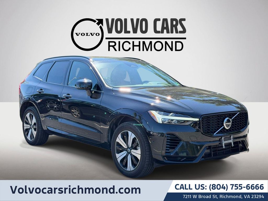 2024 Volvo XC60 T8 Plus Dark Theme AWD's photo