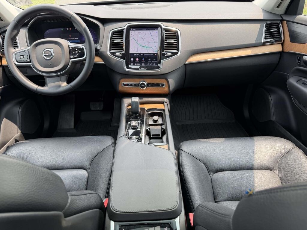 Used 2023 Volvo XC90 B6 Plus 7-Seater SUV