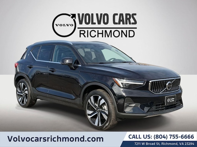 2025 Volvo XC40 Ultra Bright Theme SUV