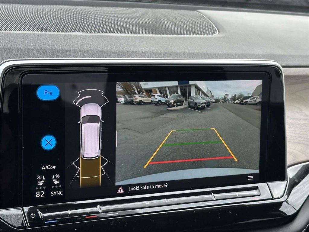 Used 2025 Volkswagen Atlas 2.0T SE w/Technology SUV