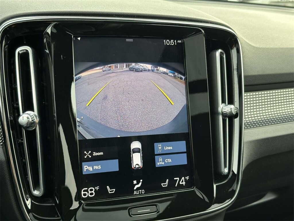 Used 2021 Volvo XC40 R-Design SUV