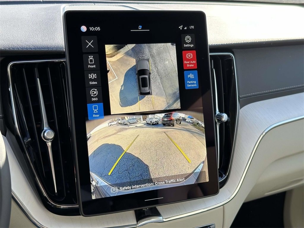 New 2026 Volvo XC60 B5 Ultra SUV