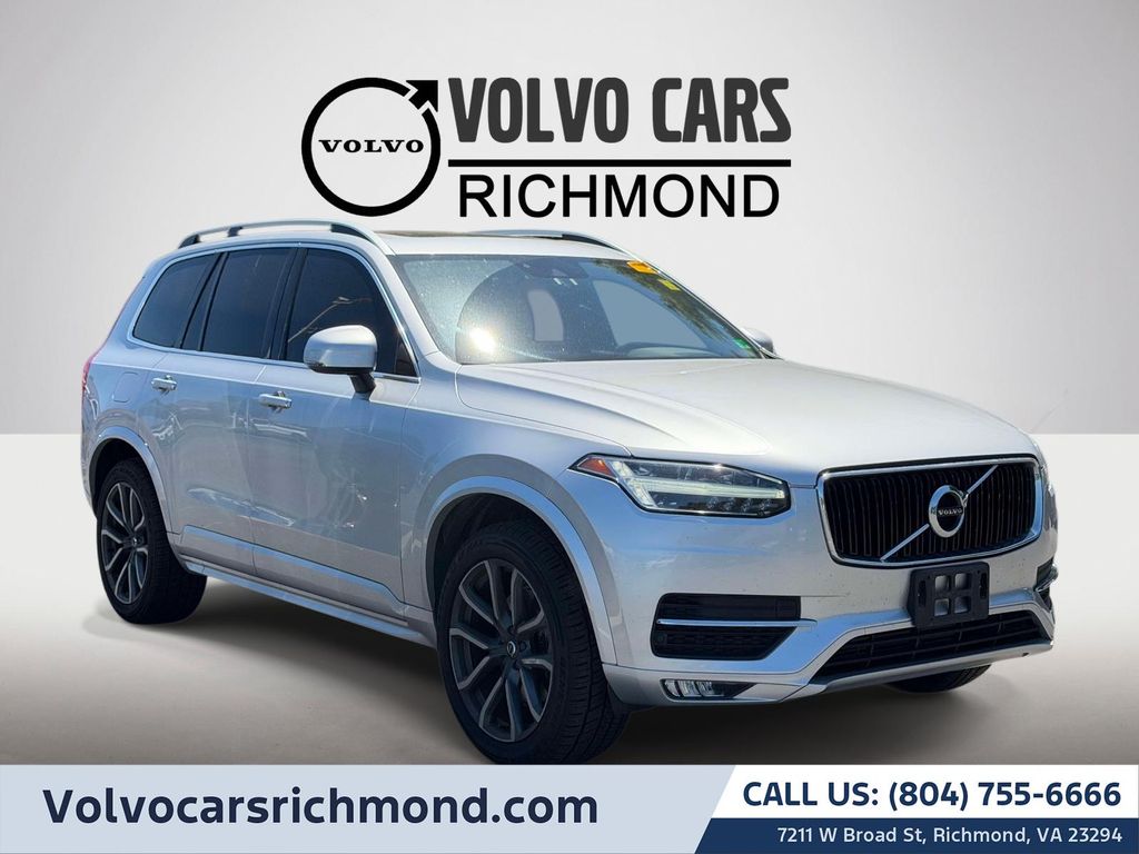 2019 Volvo XC90 T6 Momentum AWD's photo