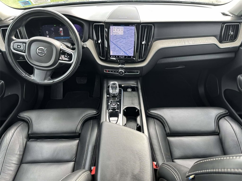 Used 2022 Volvo XC60 B5 Inscription SUV
