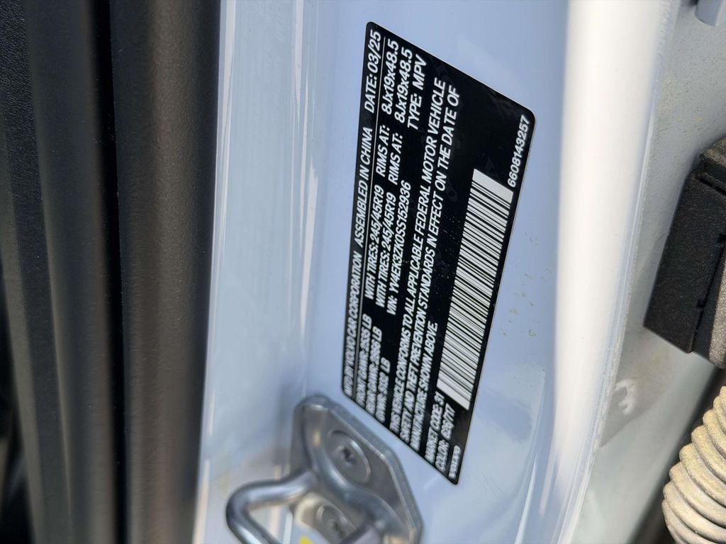 2025 Volvo EX30 Plus - Photo 27